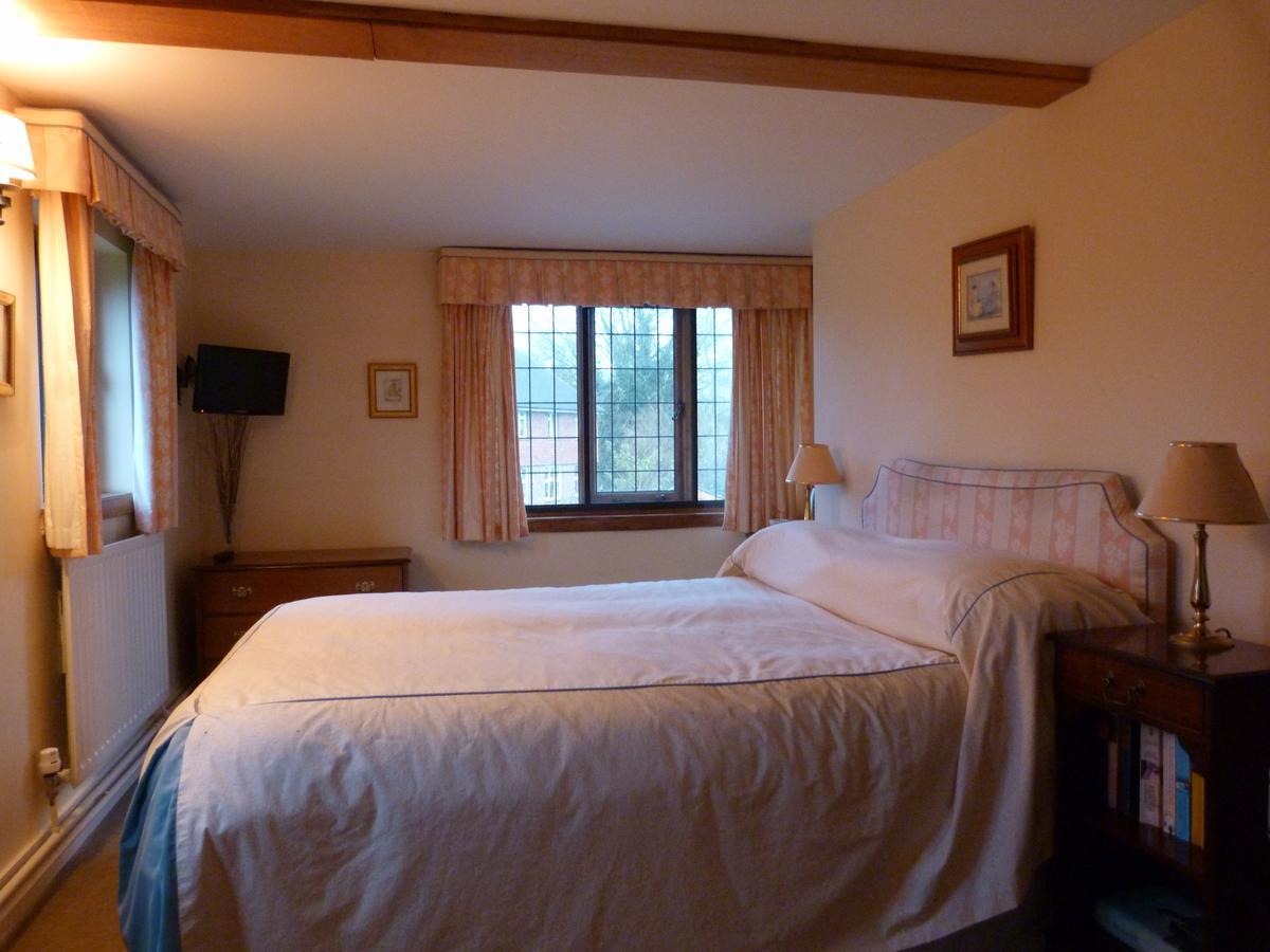 Tudor Cottage Ashford  Exterior photo