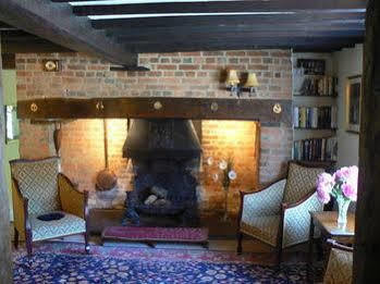 Tudor Cottage Ashford  Exterior photo